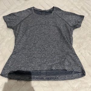Lululemon Swiftly Tech Short Sleeve Shirt *Race Length (Navy)